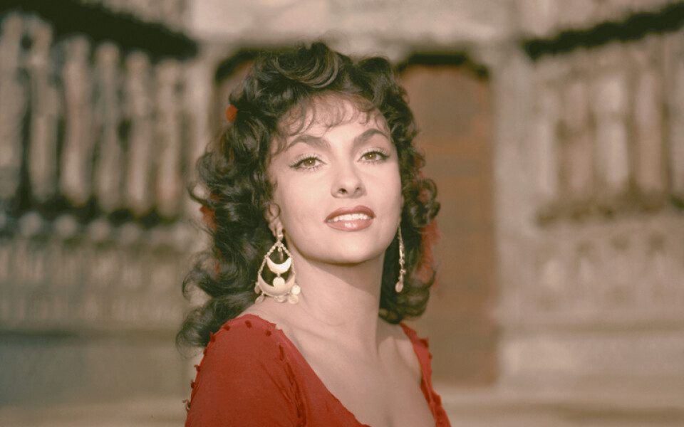 Gina Lollobrigida(Esmeralda)  dans Notre Dame de Paris, film de Jean Delannoy (1956)
© Paris Film Productions/Panitalia